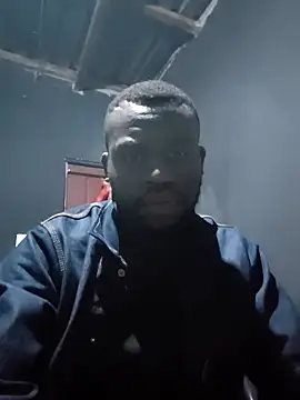 CELAZIMNIKE101 online show from 05/30/26, 04:48