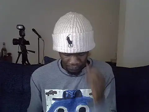 Thee Biggest online show from 06/17/26, 06:42