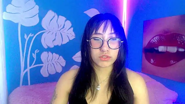 Snapshot of eli_doll chatting on 07/06/26, 11:07 eli doll online show from 07/06/26, 11:07