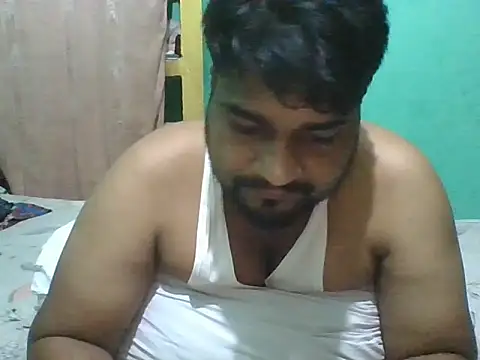 Snapshot of mature_boy_patna chatting on 07/15/26, 05:07 mature boy patna online show from 07/15/26, 05:07