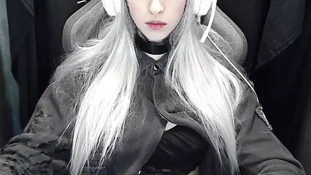 Snapshot of Akashi78 chatting on 07/18/26, 08:23 Akashi78 online show from 07/18/26, 08:23