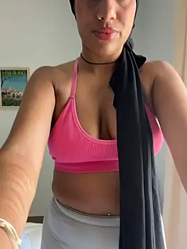 Snapshot of nadiabnssd chatting on 07/17/26, 10:55 nadiabnssd online show from 07/17/26, 10:55