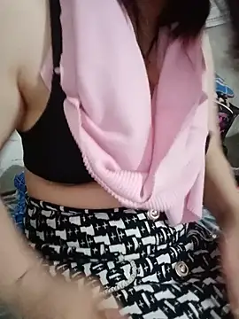 Snapshot of mylovehuong99 chatting on 06/19/26, 03:05 mylovehuong99 online show from 06/19/26, 03:05