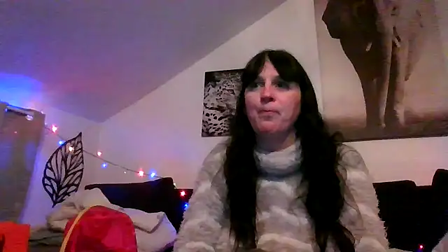 Snapshot of sexujuly88 chatting on 01/06/26, 10:01 sexujuly88 online show from 01/06/26, 10:01