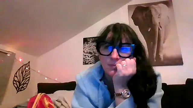 Snapshot of sexujuly88 chatting on 01/15/26, 10:13 sexujuly88 online show from 01/15/26, 10:13