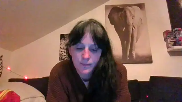 Snapshot of sexujuly88 chatting on 02/03/26, 10:37 sexujuly88 online show from 02/03/26, 10:37