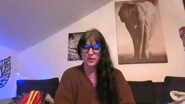 Snapshot of sexujuly88 chatting on 02/05/26, 10:25 sexujuly88 online show from 02/05/26, 10:25