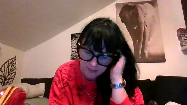 Snapshot of sexujuly88 chatting on 02/11/26, 09:20 sexujuly88 online show from 02/11/26, 09:20