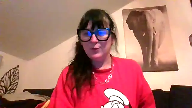 Snapshot of sexujuly88 chatting on 02/15/26, 09:44 sexujuly88 online show from 02/15/26, 09:44