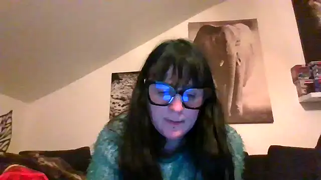 Snapshot of sexujuly88 chatting on 02/18/26, 10:39 sexujuly88 online show from 02/18/26, 10:39