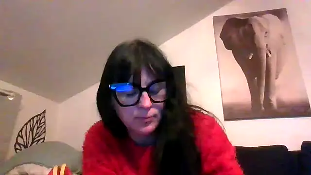 Snapshot of sexujuly88 chatting on 03/15/26, 09:43 sexujuly88 online show from 03/15/26, 09:43