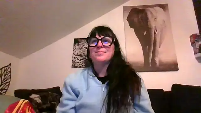 Snapshot of sexujuly88 chatting on 03/30/26, 09:27 sexujuly88 online show from 03/30/26, 09:27