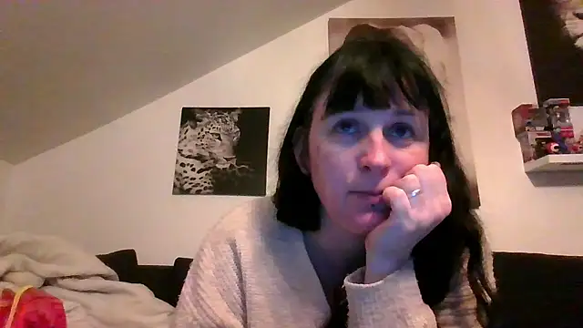 Snapshot of sexujuly88 chatting on 03/31/26, 09:48 sexujuly88 online show from 03/31/26, 09:48