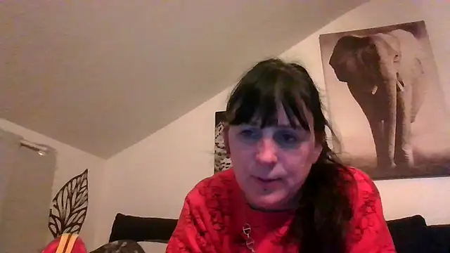 Snapshot of sexujuly88 chatting on 04/30/26, 10:03 sexujuly88 online show from 04/30/26, 10:03