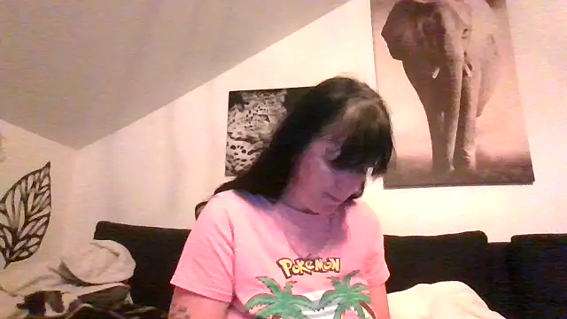 Snapshot of sexujuly88 chatting on 05/28/26, 09:23 sexujuly88 online show from 05/28/26, 09:23