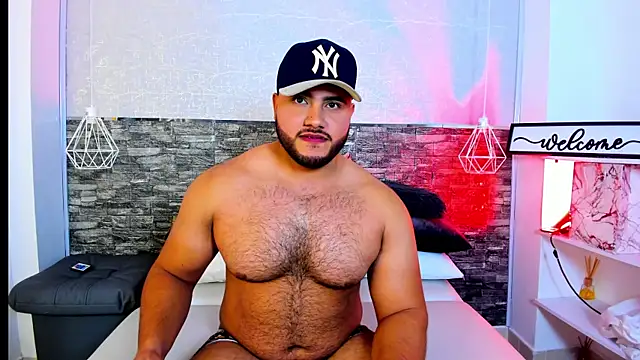 apolorusso online show from 08/07/26, 07:54