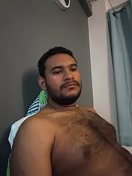 Snapshot of Leonargg chatting on 06/01/26, 12:56 Leonargg online show from 06/01/26, 12:56