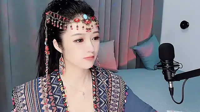Snapshot of Momo-Wow chatting on 07/10/26, 05:34 Momo-Wow online show from 07/10/26, 05:34