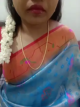 Snapshot of Anushka_tamil_kannada chatting on 06/19/26, 06:18 Anushka tamil kannada online show from 06/19/26, 06:18