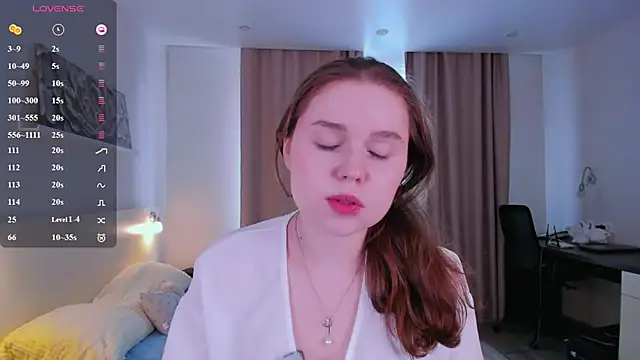Snapshot of Teasemelisa chatting on 06/27/26, 12:22 Teasemelisa online show from 06/27/26, 12:22
