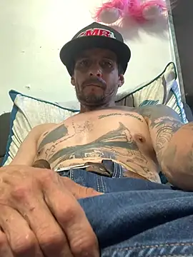 Snapshot of thatmexicanlongdick562 chatting on 07/24/26, 12:30 thatmexicanlongdick562 online show from 07/24/26, 12:30