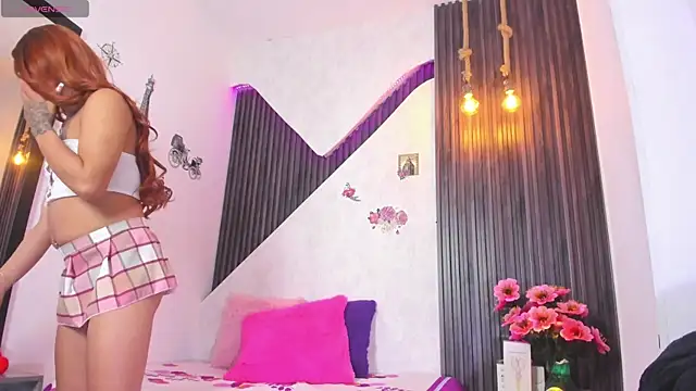 Snapshot of Yessica_Doll chatting on 07/23/26, 01:58 Yessica Doll online show from 07/23/26, 01:58