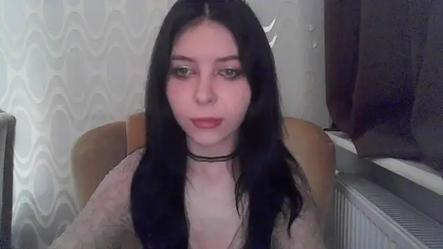 Snapshot of RileyTight chatting on 06/22/26, 08:22 RileyTight online show from 06/22/26, 08:22