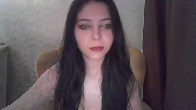 Snapshot of RileyTight chatting on 06/25/26, 08:19 RileyTight online show from 06/25/26, 08:19
