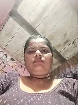 Snapshot of HOpooja356l chatting on 06/14/26, 01:03 HOpooja356l online show from 06/14/26, 01:03