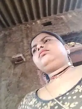 Snapshot of HOpooja356l chatting on 06/16/26, 12:52 HOpooja356l online show from 06/16/26, 12:52