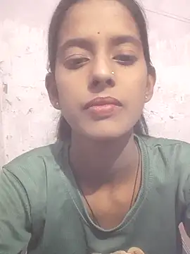 Snapshot of Saloni-Tyagi chatting on 06/27/26, 07:02 Saloni-Tyagi online show from 06/27/26, 07:02