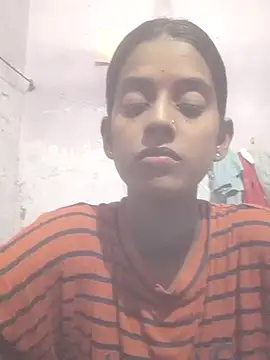 Snapshot of Saloni-Tyagi chatting on 08/01/26, 05:12 Saloni-Tyagi online show from 08/01/26, 05:12