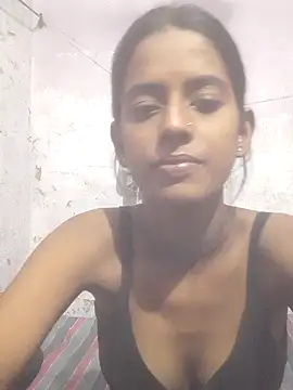Snapshot of Saloni-Tyagi chatting on 08/03/26, 04:55 Saloni-Tyagi online show from 08/03/26, 04:55