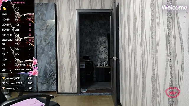 Yevgeshka-Milashka online show from 10/27/25, 06:50