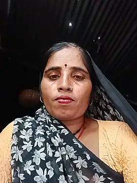 Snapshot of Kajalraj5686 chatting on 07/18/26, 02:27 Kajalraj5686 online show from 07/18/26, 02:27