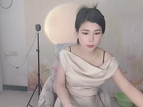 Tina-2026 online show from 06/03/26, 07:55