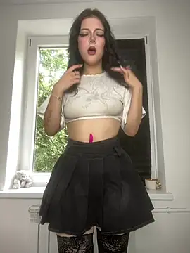 Snapshot of ForDearse chatting on 07/23/26, 10:13 ForDearse online show from 07/23/26, 10:13
