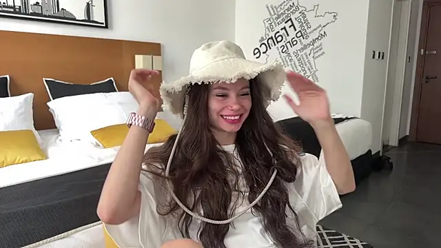 kittyrae online show from 07/19/26, 07:12