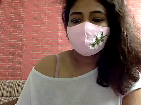 Nisha-moon online show from 07/17/26, 07:04