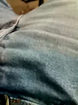 Snapshot of Singlemaleforcouples chatting on 01/12/25, 11:50 Singlemaleforcouples online show from 01/12/25, 11:50