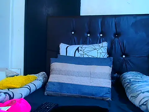 sexybitchh22 online show from 06/30/26, 09:05