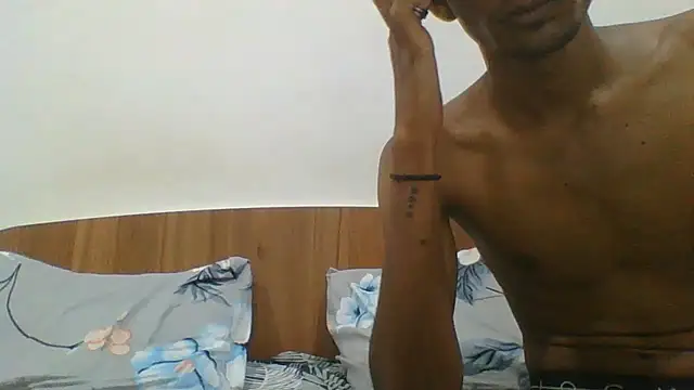 Snapshot of Hunny_Bunny_2 chatting on 07/27/26, 06:26 Hunny Bunny 2 online show from 07/27/26, 06:26