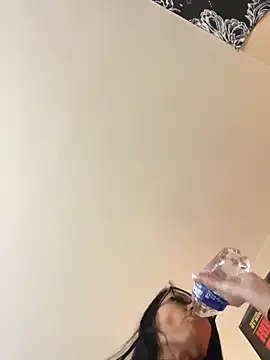 Snapshot of smoothkissx chatting on 01/14/25, 12:54 smoothkissx online show from 01/14/25, 12:54