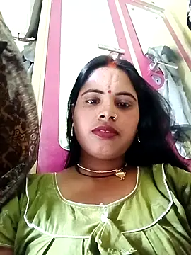 KRITIKA01990 online show from 07/05/26, 05:47