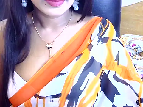Snapshot of Noor_Zarin27 chatting on 07/11/26, 07:16 Noor Zarin27 online show from 07/11/26, 07:16