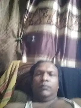 Snapshot of mdron00 chatting on 06/03/26, 02:08 mdron00 online show from 06/03/26, 02:08