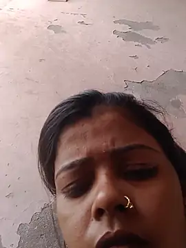 Snapshot of Hot_bhabi0123 chatting on 06/25/26, 03:39 Hot bhabi0123 online show from 06/25/26, 03:39
