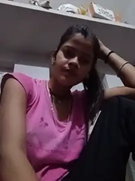 Snapshot of Hot_bhabi0123 chatting on 07/11/26, 03:53 Hot bhabi0123 online show from 07/11/26, 03:53
