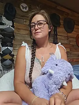 SunlitSavageOF online show from 07/14/26, 05:34