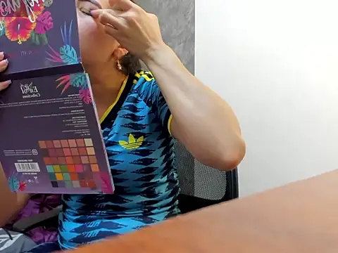 mikaela s3x online show from 06/17/26, 01:23